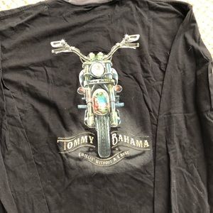 Men’s Tommy Bahama long sleeved T-shirt. XXL